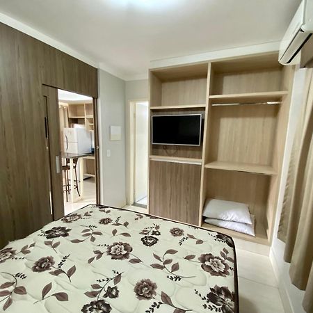 Di Roma Lacqua Caldas Novas Park 24H, Com Roupas De Cama E Banho 外观 照片
