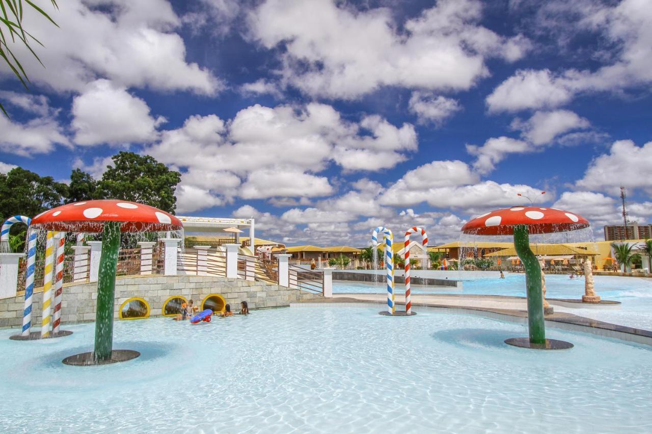 Di Roma Lacqua Caldas Novas Park 24H, Com Roupas De Cama E Banho 外观 照片