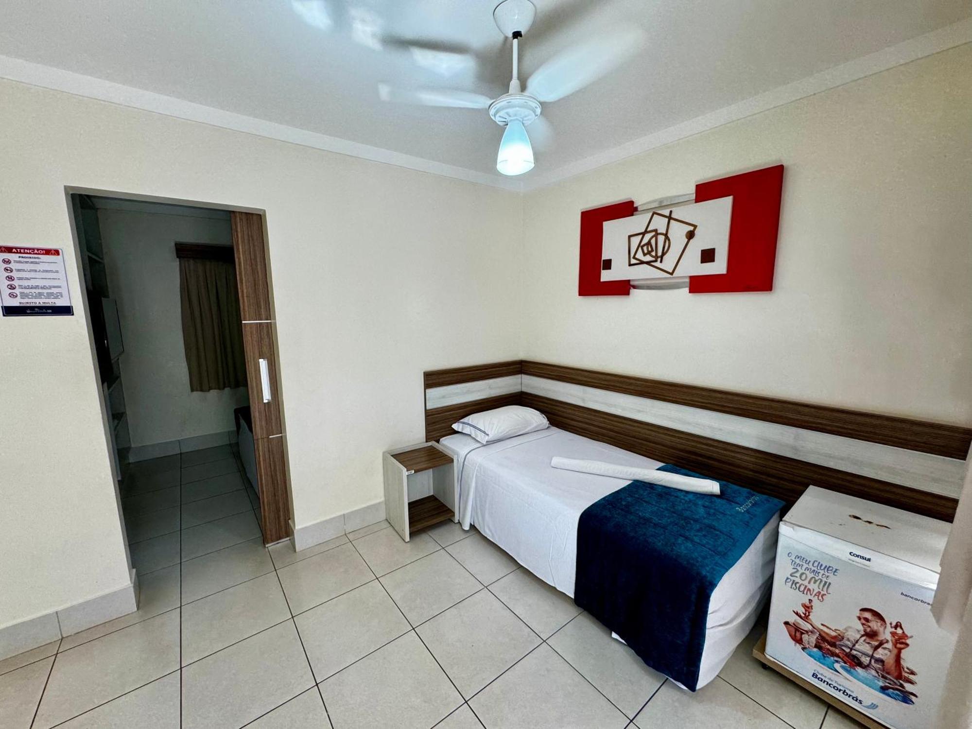 Di Roma Lacqua Caldas Novas Park 24H, Com Roupas De Cama E Banho 客房 照片