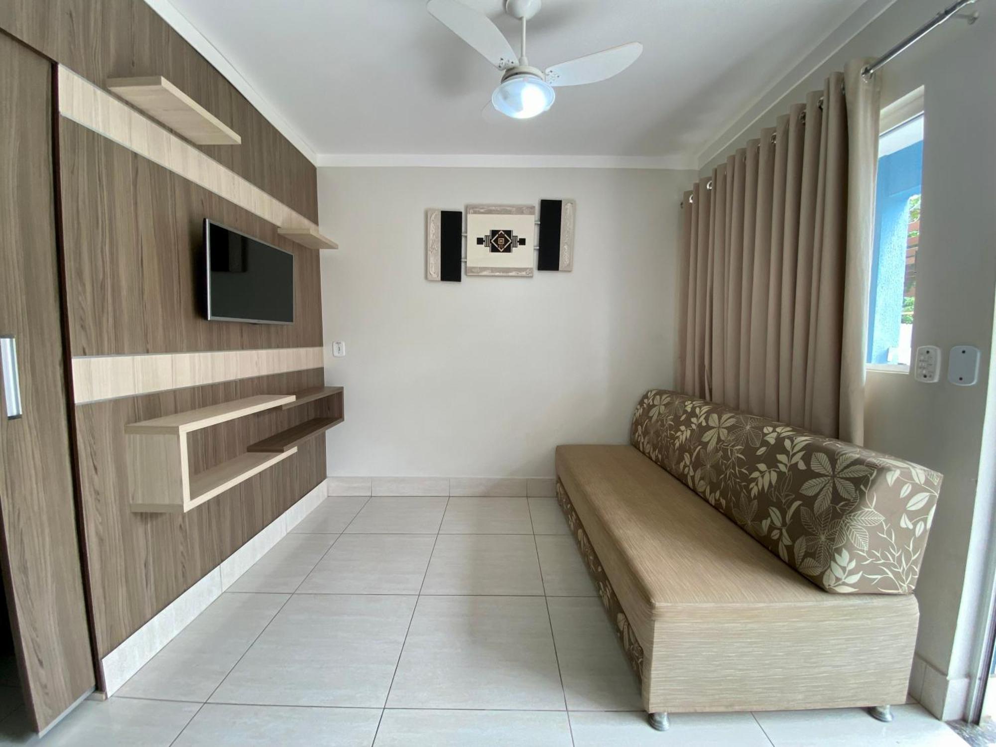 Di Roma Lacqua Caldas Novas Park 24H, Com Roupas De Cama E Banho 外观 照片